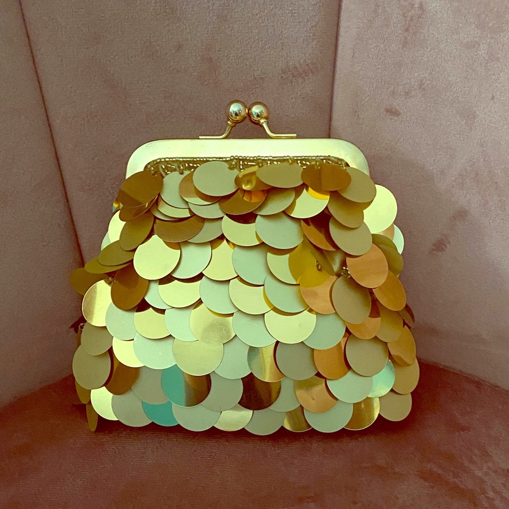 NWOT gold sequins cocktail purse